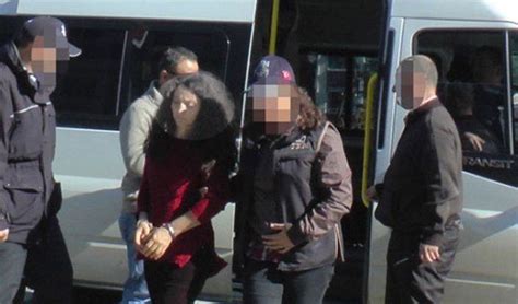 Y­a­k­a­l­a­n­a­n­ ­P­K­K­­l­ı­ ­H­D­P­ ­e­s­k­i­ ­m­i­l­l­e­t­v­e­k­i­l­i­ ­a­d­a­y­ı­ ­ç­ı­k­t­ı­